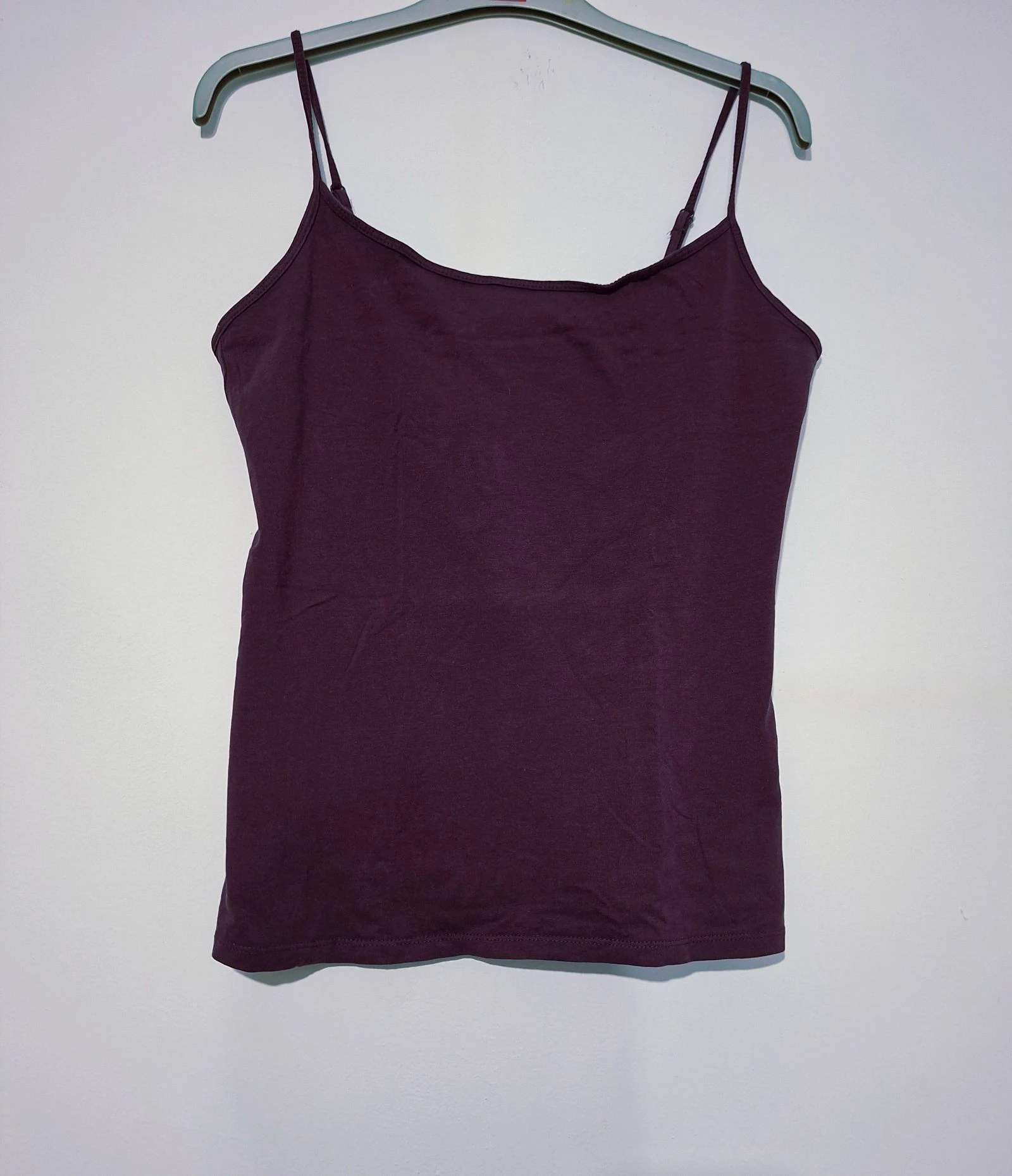 Camiseta morada talla 42/44